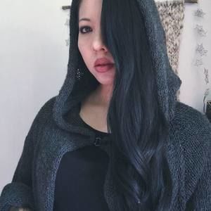 Meet your Posher, Tiia